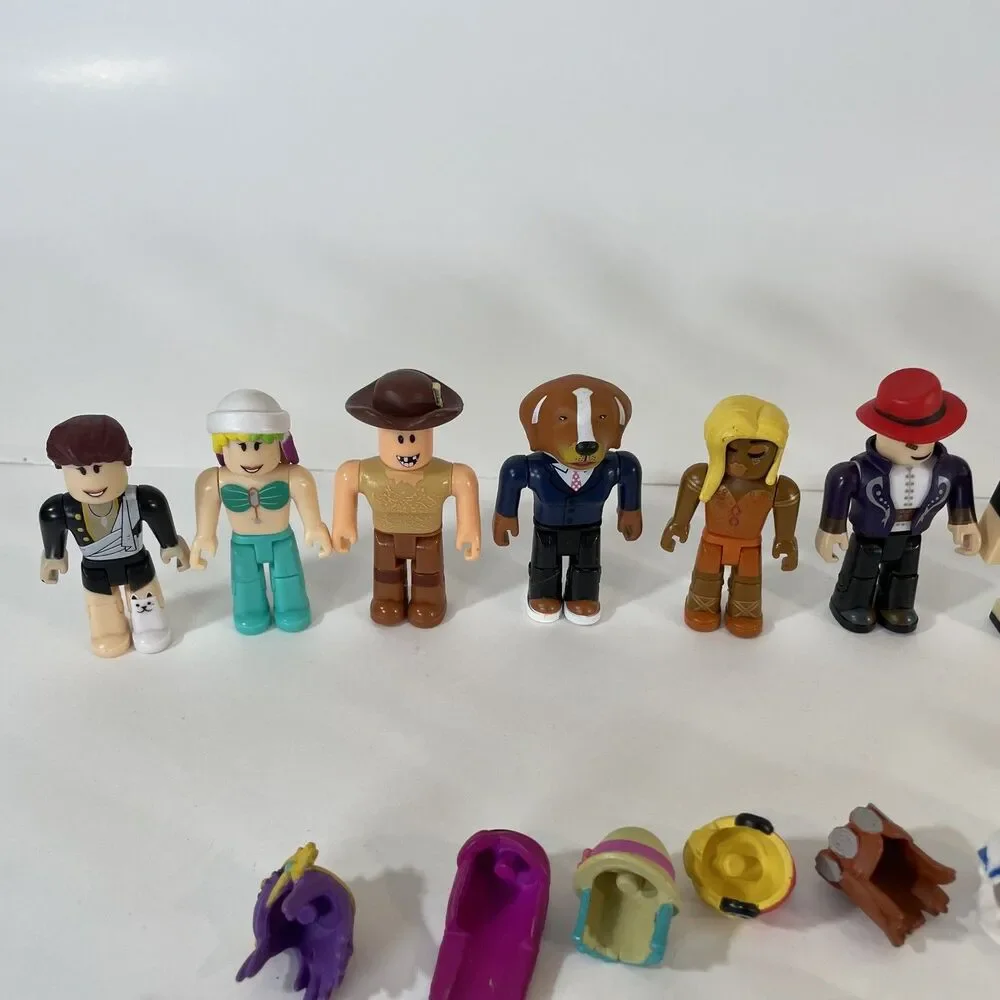 Roblox Figure Lot 12 Figures Plus Accessories Wings No Codes